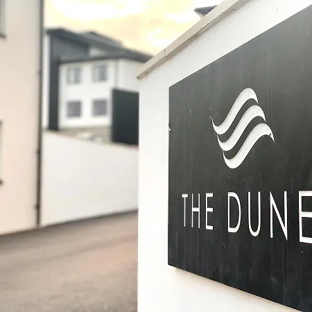Luxury Sunrise To Sunset Beachfront Apartment Perranporth
