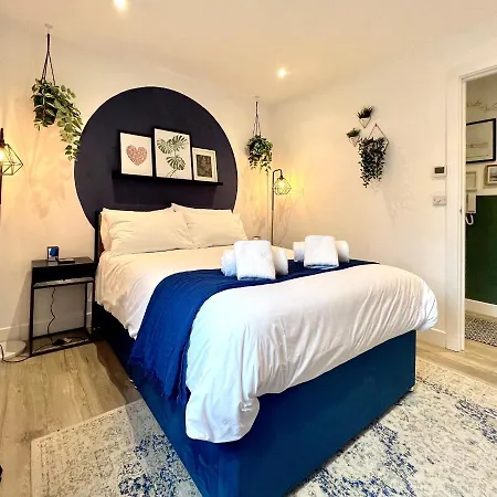 Apartment Luxury Sunrise To Sunset Beachfront